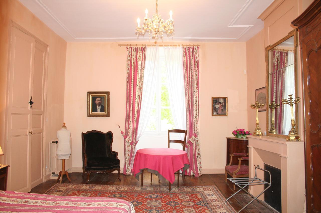 Chateau Manoir De La Leche Touvre Bilik gambar